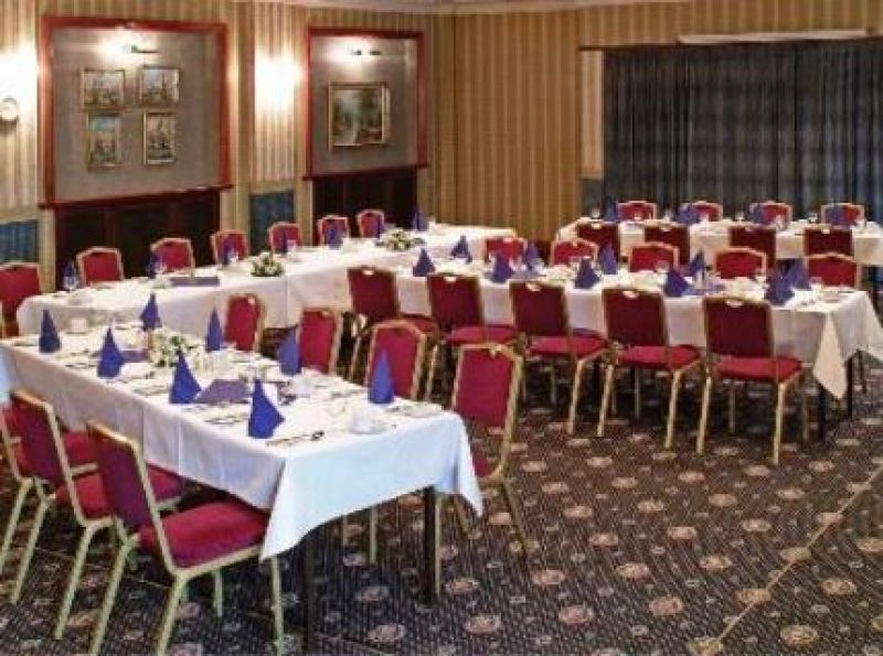 Lansdowne Hotel & Conference Centre