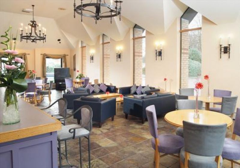 Bridgewood Manor Hotel
