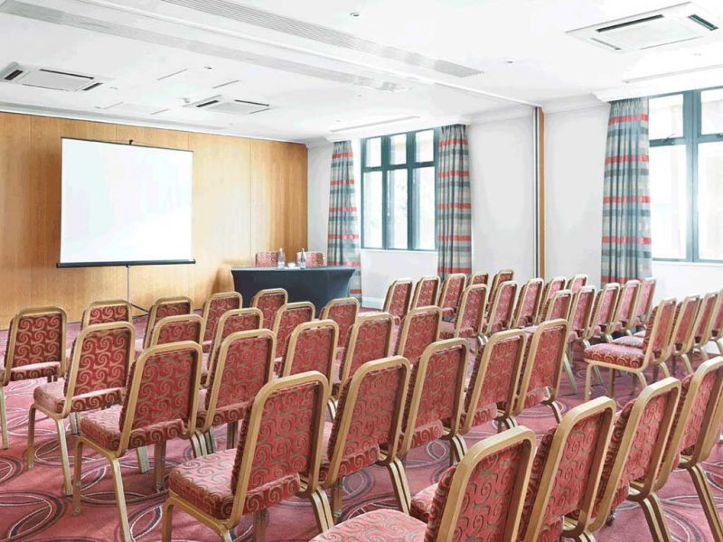 The East Midlands Skyway Hotel