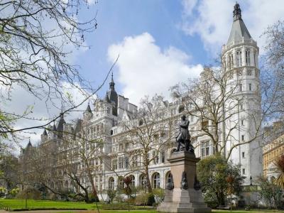 The Royal Horseguards & One Whitehall Place