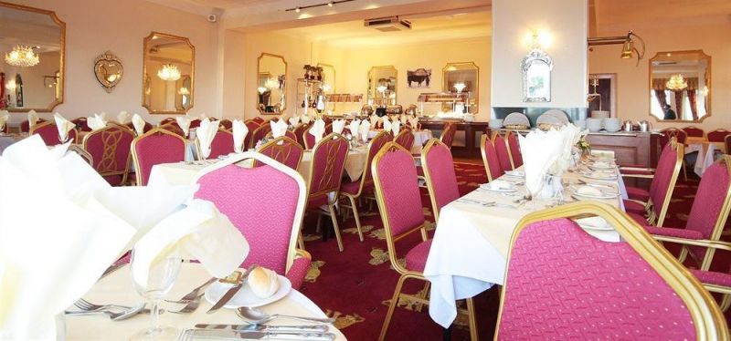 Albany Lions Hotel