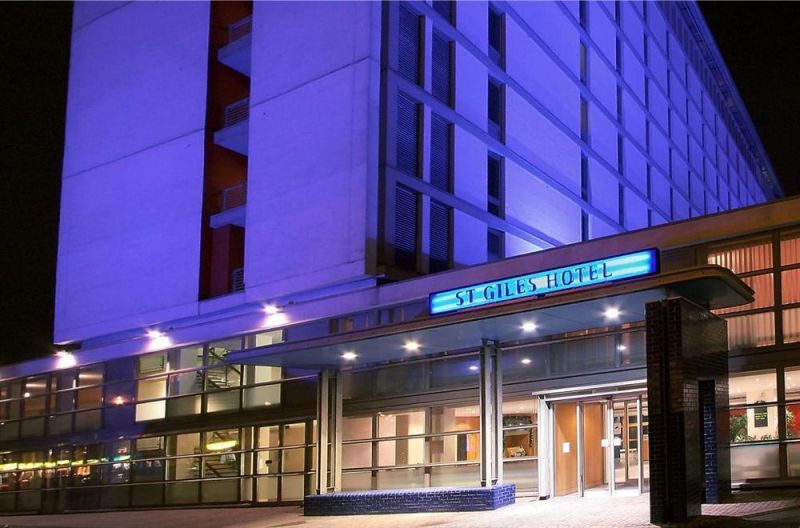 St Giles Hotel, Heathrow