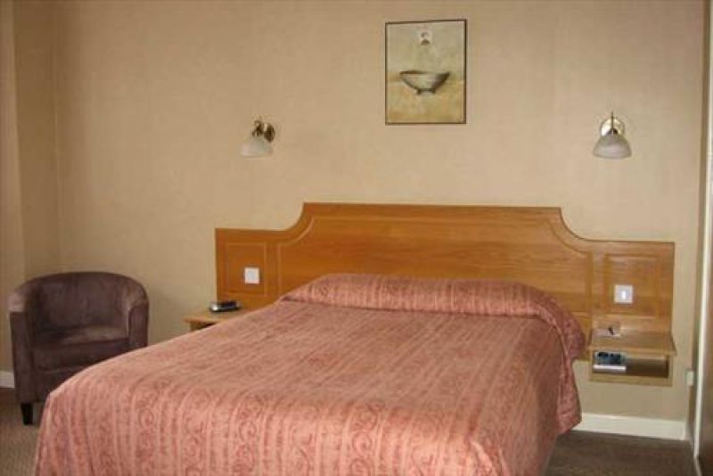 Best Western Waterford Lodge Hotel
