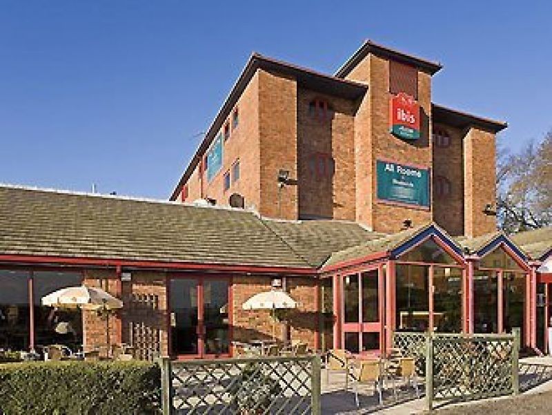 Ibis Hotel Luton Airport