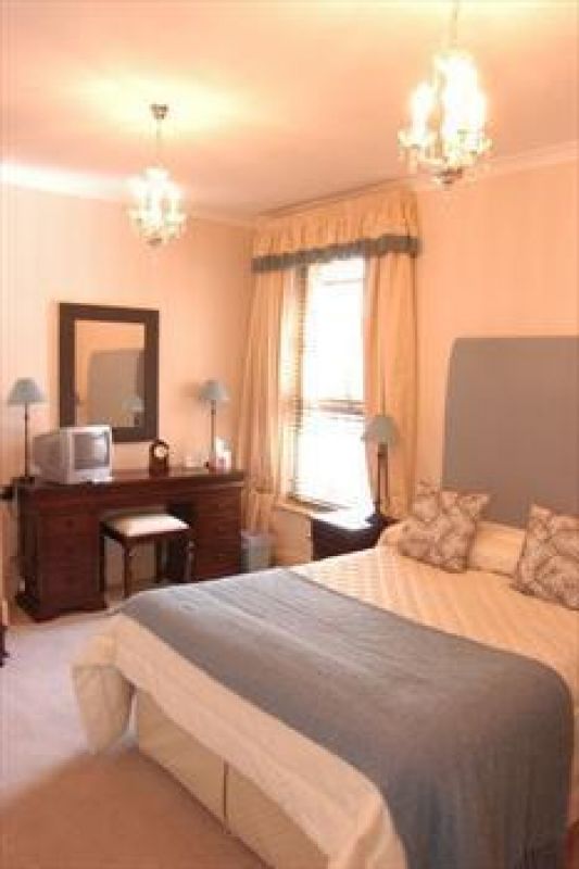 Royal Wells Hotel