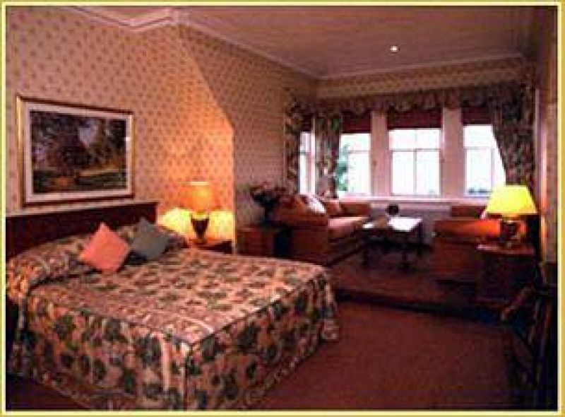 The Old Manor Hotel