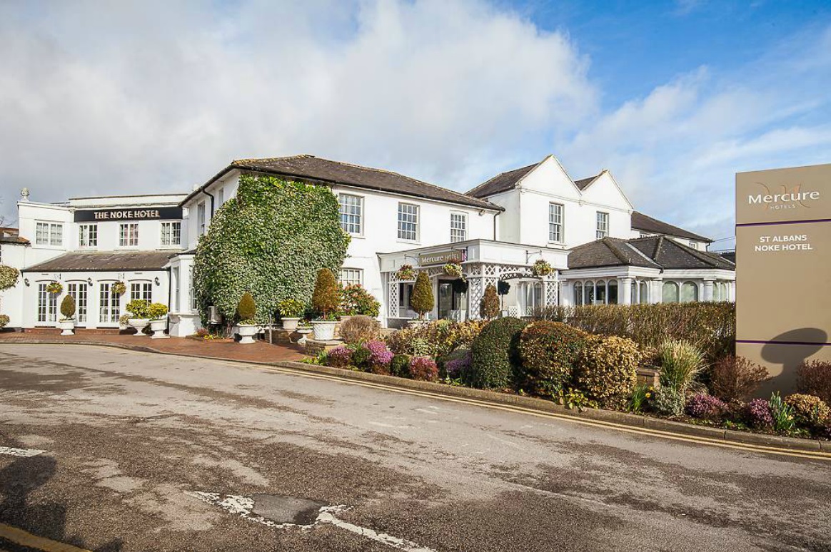 Mercure St Albans Noke Hotel