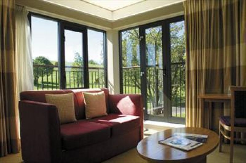 Radisson Blu Roe Park Resort