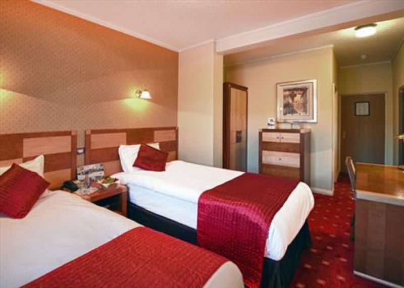 Quality Hotel Stonebridge Manor